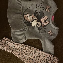 Minnie Mouse Set 2t Only Worn Once