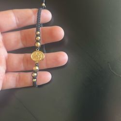 18 karat colombian bracelet 