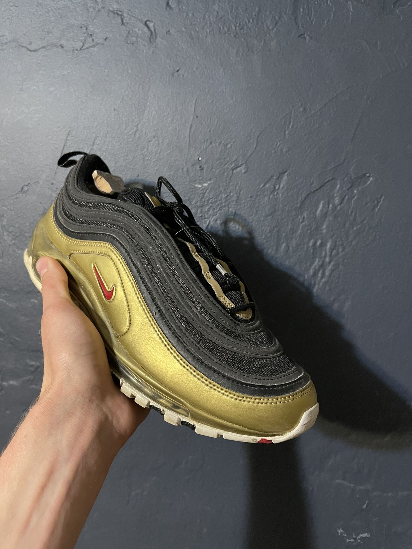 Nike Air Max 97 Metallic Gold Red Black Size 10