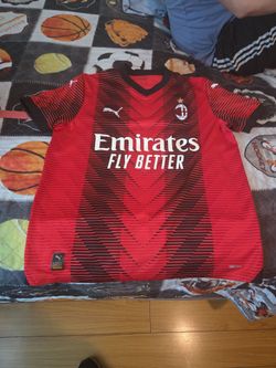 AC Milan jersey 23/24 home jersey (not Used much)