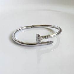 Nails Bracelet With Zirconia Stone Unisex Bracelet 