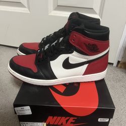VNDS JORDAN 1 BRED TOE SIZE 11.5