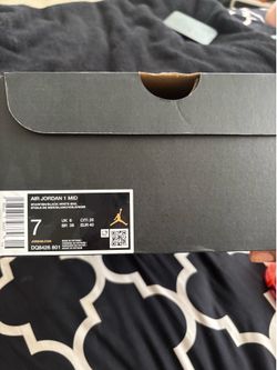 Air Jordan 1 Mid “Starfish” (Orange/Black/White)