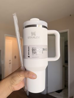 New Stanley 40oz White 