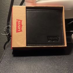 Levi’s Black Wallet