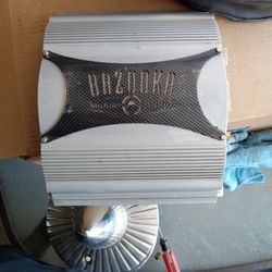 Bazooka Car Amp