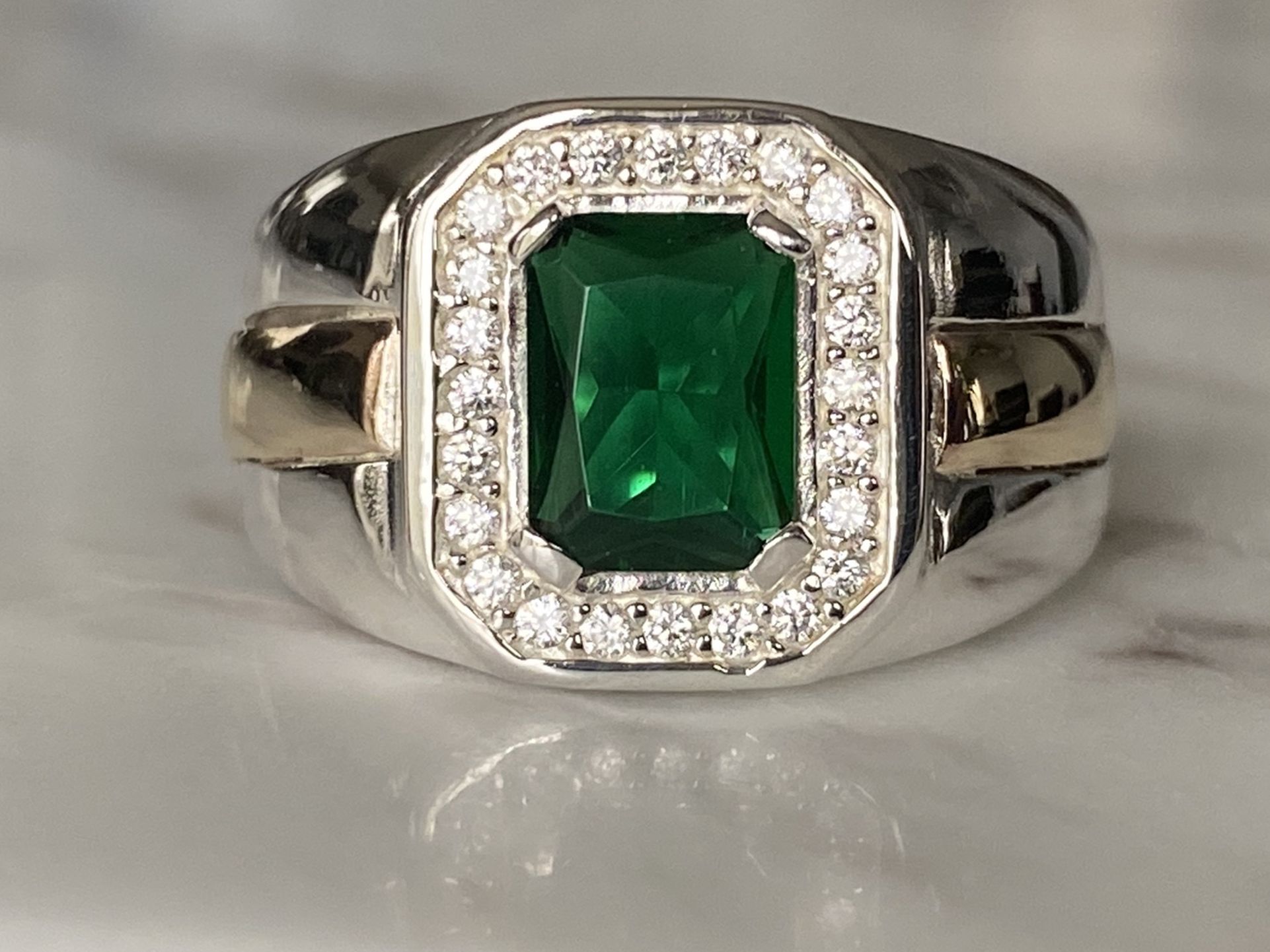 Man ring silver 925 and gold 10k size 9, 10, 12 men rings Silver 925 Sterling with 10k-Gold-Laminated Parts Very fine man Ring: This high-quality