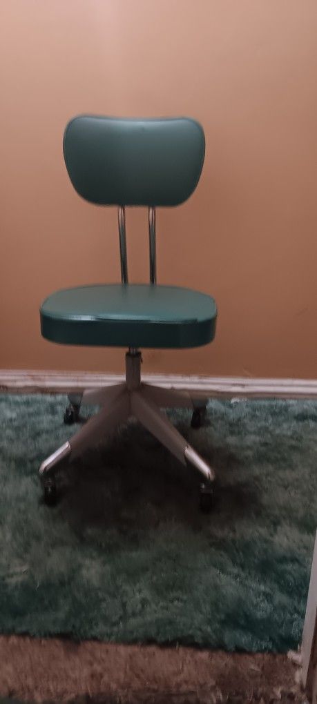 Vintage Adjustable Chair