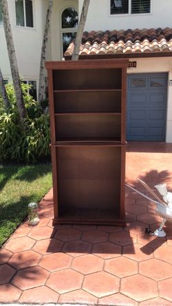 Free Wood Bookshelf