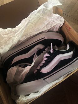 Vans Knu Skool size 8