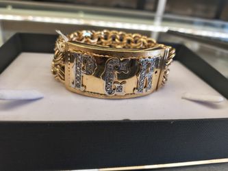 14k solid gold I'd breaclte 245.1 grams layaway available 10%dwon if you interested ask for Maribel thank you