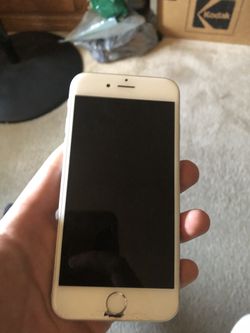 iPhone 6 cracked