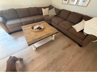Sectional couch