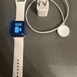 Apple Watch Series 4