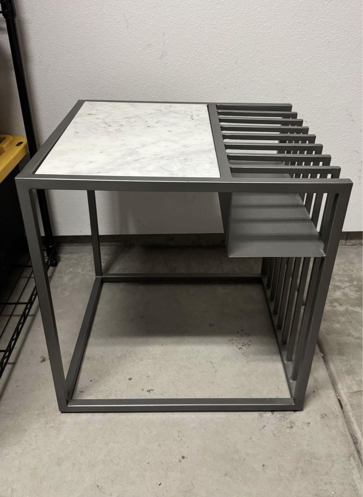 Side/End Table (metal with marble)