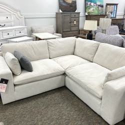 New 92” Square Sectional 🔥🔥 ULTRA PLUSH