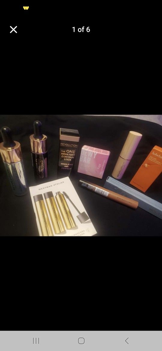 BUNDLE OF MAKEUP SKIN CARE PRODUCTS. #1