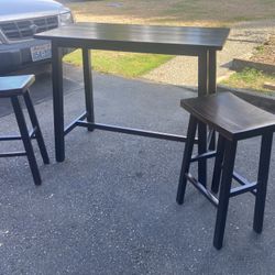 Bistro Table, 2 Chairs, Cherry, Delivery