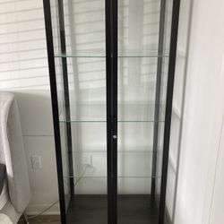 MILSBO Glass-door cabinet