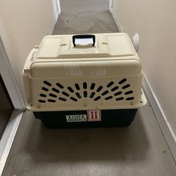 DOG CRATE 