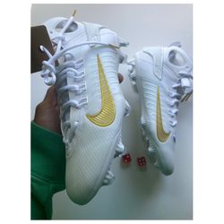 Nike Huarache 9 Elite Mid LAX - White / Gold - Men’s sz 8.5,11,11.5 & 12 available New NO BOX!