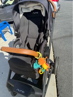 NUNA MIXX STROLLER