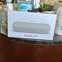Beats pill + New still sealed : NEW In Box
