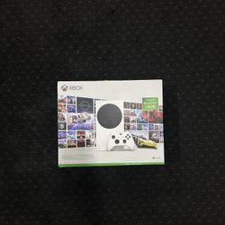Xbox Series S - Game Pass Included - All Digital 