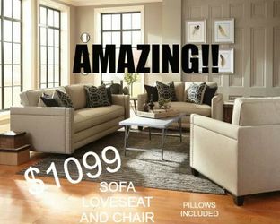 Amazing Deal for this Gorgeous 3 pIECe sofa set !! BRAND NEW