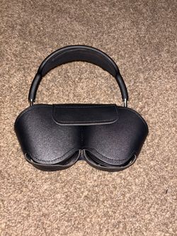 airpod maxes