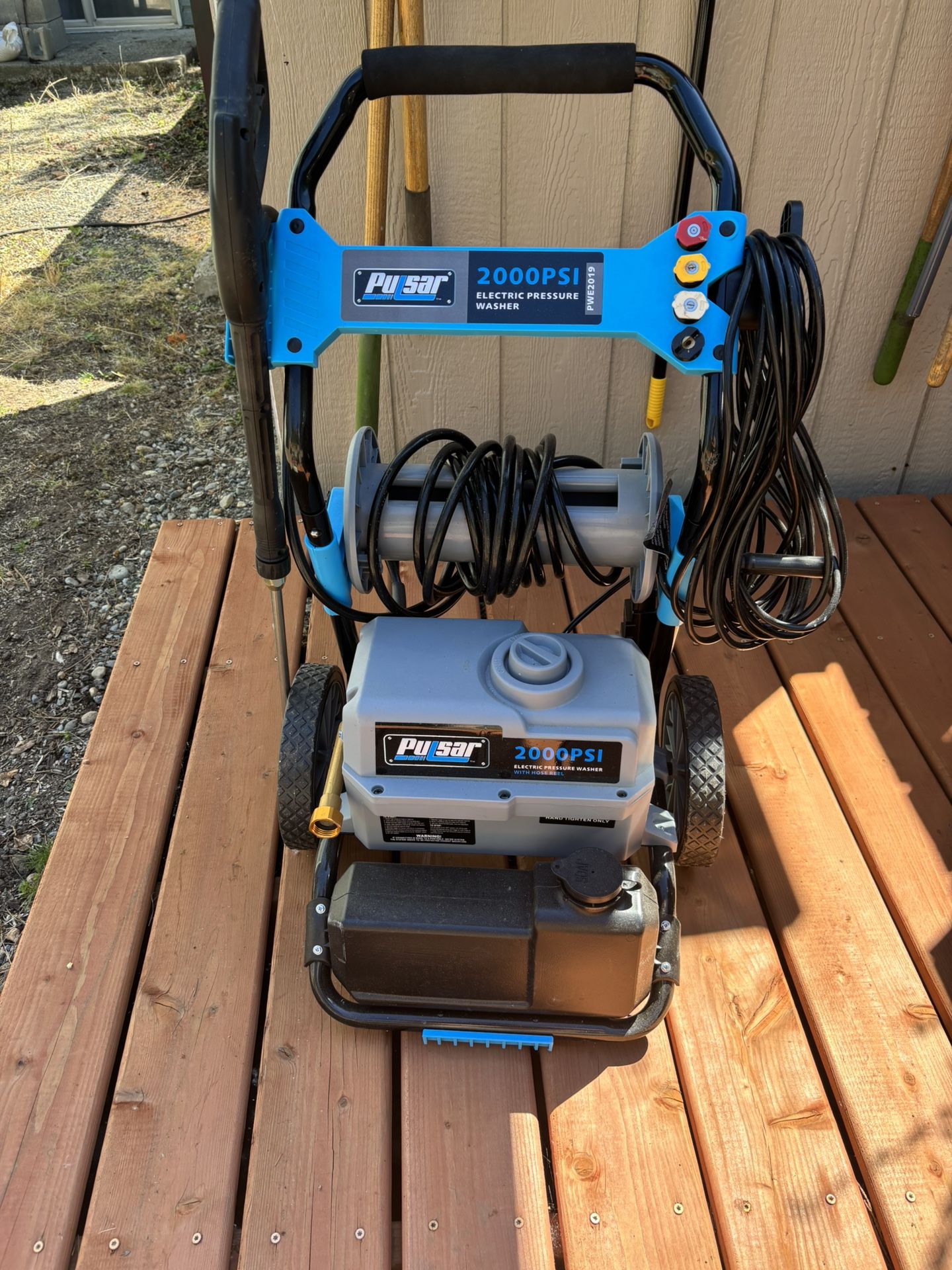Pulsar 2,000 PSI, Electric Pressure Washer