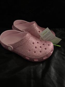 Crocs size 3