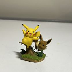 Pikachu And Eevee Minifig