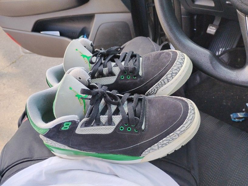 Jordans Size 9
