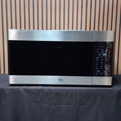 Bertazzoni 30" Over the Range Microwave Oven with Sensor Controls, 1 Halogen Lighting, 2 LED Lighting - Stainless Steel (KOTR30MXE-D-1643)