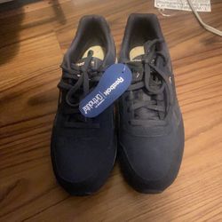 Used Shoes 