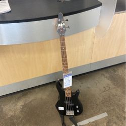 Rogue Bass Guitar