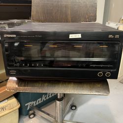 Pioneer PD-F100 100-Disc File-Type CD Player