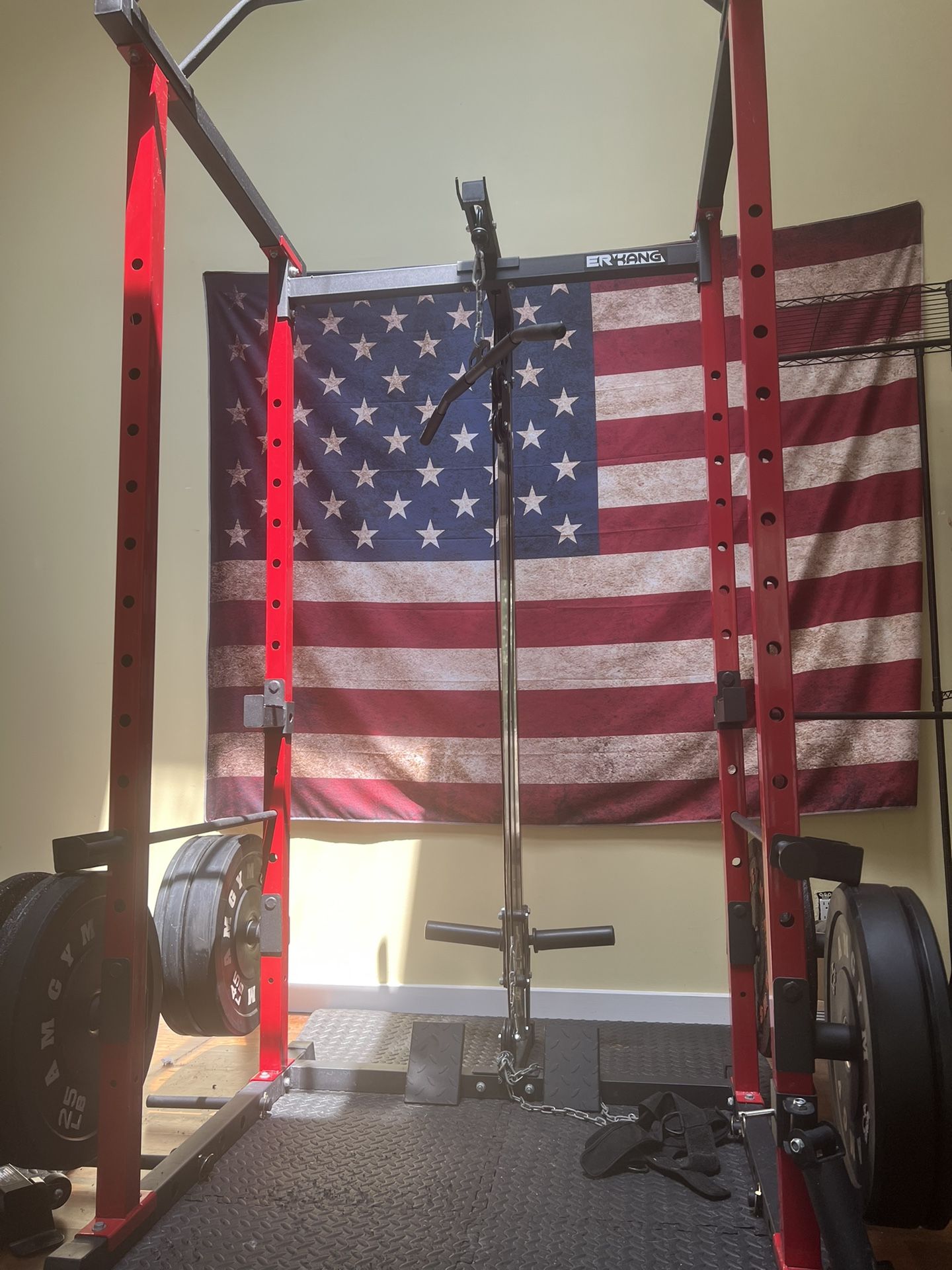Power Cage, LAT Pulldown Squat Rack