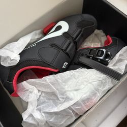 Peloton shoes Size 8 w