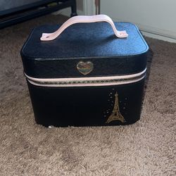 Black Paris Makeup Box