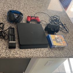 Ps4 Three Games, Two Controllers Charging Station