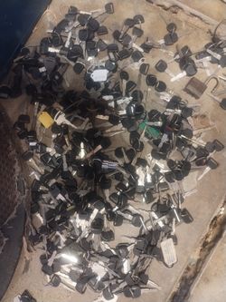 Used Keys - Mostly Car, Some House And Lock Keys