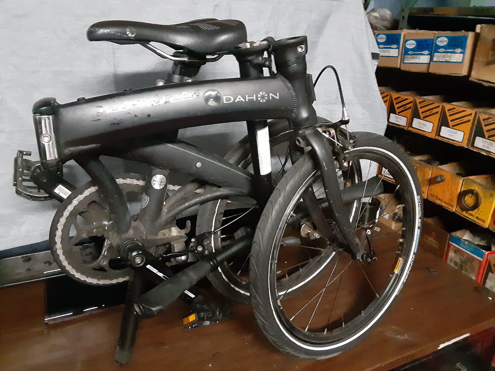 Dahon UNO folding bike