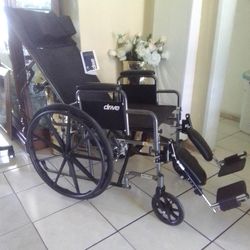 DRIVE RECLINER WHEELCHAIR 20" WIDTH ELEVATING LEGREST