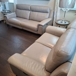 Living Spaces Power Recliner Set