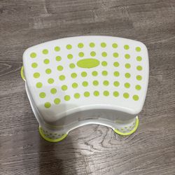 Graco step stool