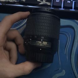 af 5 nikkor 55 200mm