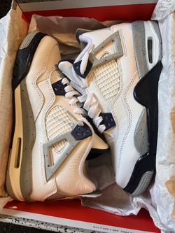 Jordan 4 Midnight Navy