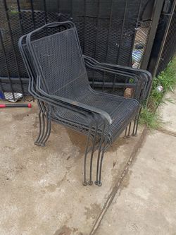 Metal outdoor chairs /sillas de fiero